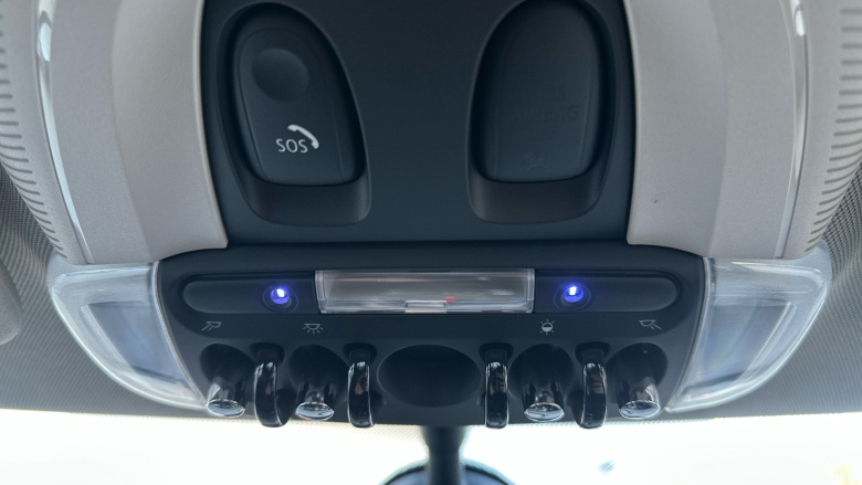 MINI Hatchback 1.5 Cooper Classic 5dr Auto Petrol Hatchback